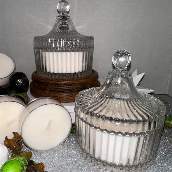 GUCCI BLOOM SCENT UNLEASHED LLC, LUXURY HAND POURED SCENTED CANDLES - Picture 6 of 8